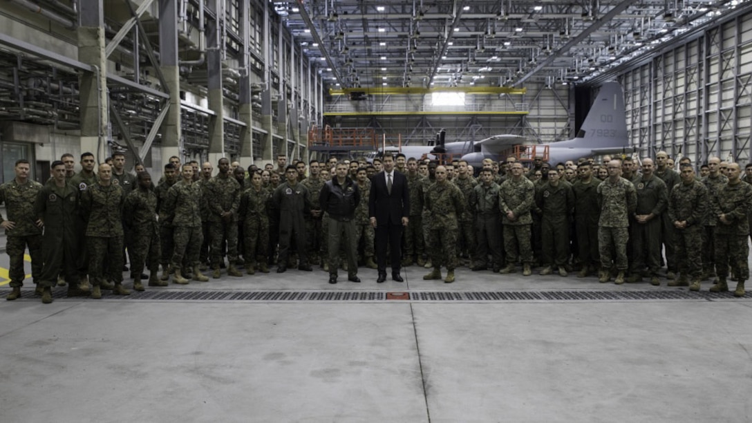 Ambassador William Hagerty, U.S. ambassador to Japan, poses for a photo with U.S. Marines with Marine Aerial Refueler Transport Squadron 152 at Marine Corps Air Station Iwakuni, Japan, Nov. 30, 2017. Ambassador Hagerty visited MCAS Iwakuni officially for the first time since arriving in Japan earlier this year.