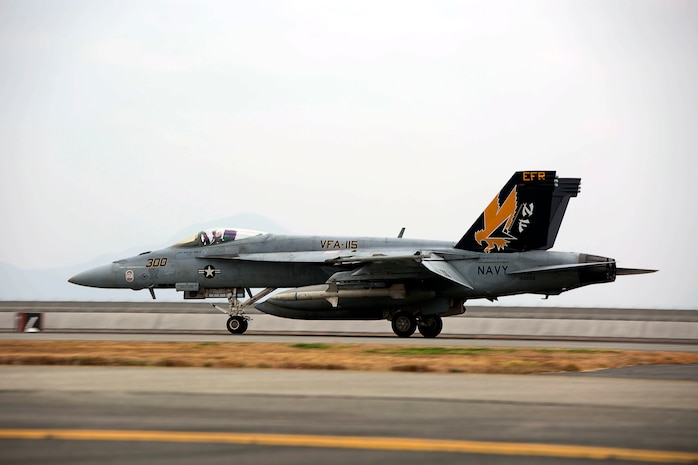 Initial Japan-Based CVW-5 Jet Squadrons Fly-in to MCAS Iwakuni