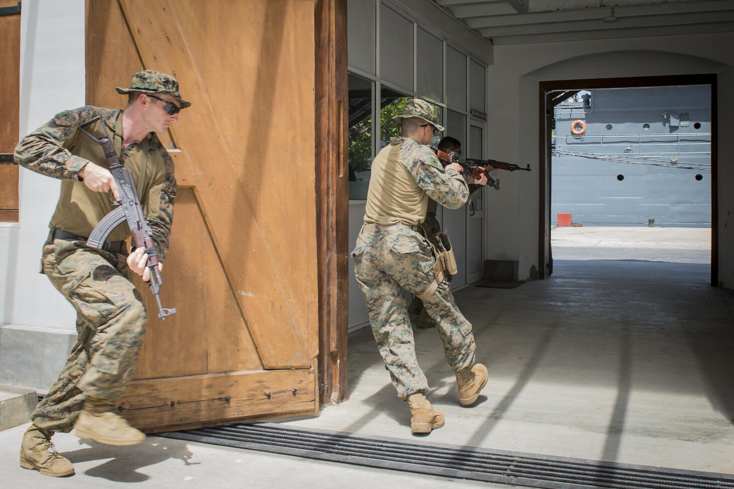 U.S. Marines and Sri Lankan Marines conduct Visit, Board, Search, and Seizure (VBSS) drills during the first-ever bilateral Cooperation Afloat Readiness and Training (CARAT) exercise at the Naval Base in Trincomalee, Sri Lanka, Oct. 2, 2017. CARAT is an annual, bilateral maritime exercise series designed to boost interoperability between partner nations which contributes to regional security and stability by sharing best practices and cooperation in response to shared maritime security challenges. The platoon of U.S. Marines participating in the week-long exercise are a part of the Fleet Anti-Terrorism Security Team Pacific (FASTPAC) based in Yokosuka, Japan.