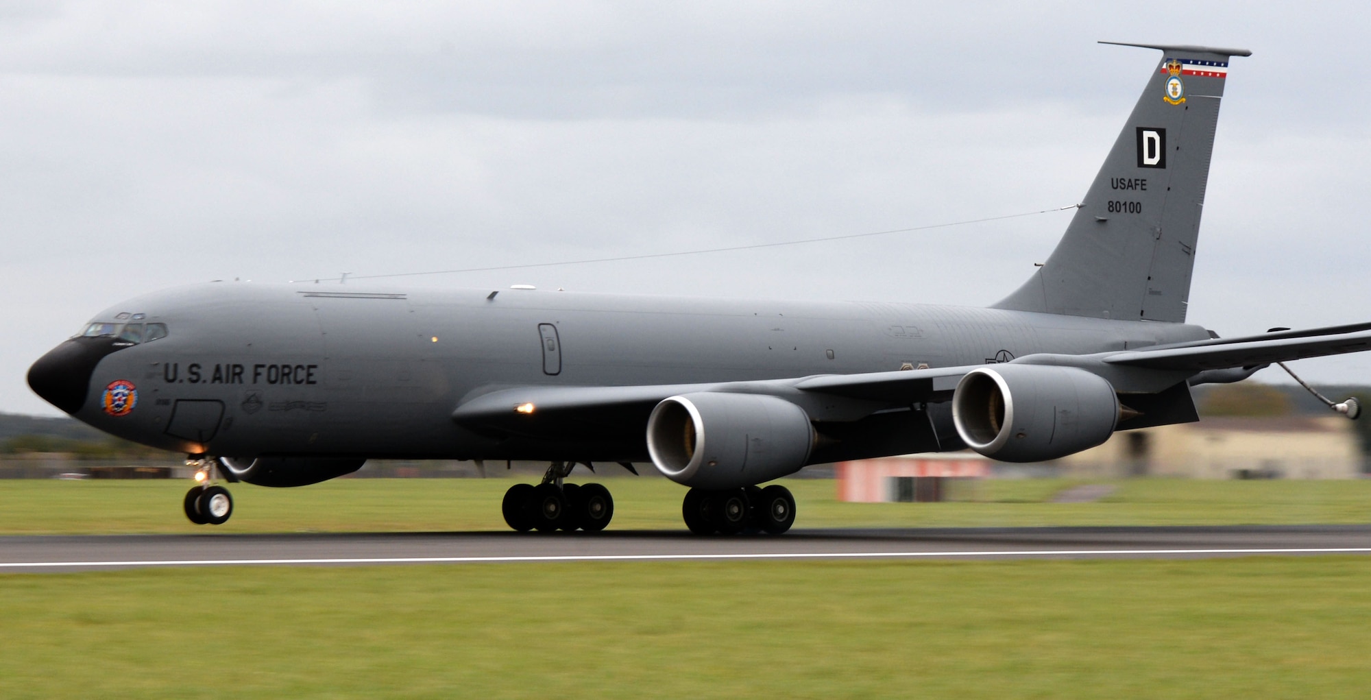 A U.S. Air Force KC-135 Stratotanker, assigned to the 100th Air Refueling Wing, landed Oct. 3, 2017, on RAF Mildenhall, England. Two KC-135s and their crews returned to RAF Mildenhall following a deployment to Naval Station Rota, Spain, where they flew in support of Operation Juniper Micron. The U.S. Air Force has been deploying Spain and France in support of operations in Mali and North Africa since 2013. (U.S. Air Force photo by Senior Airman Justine Rho)