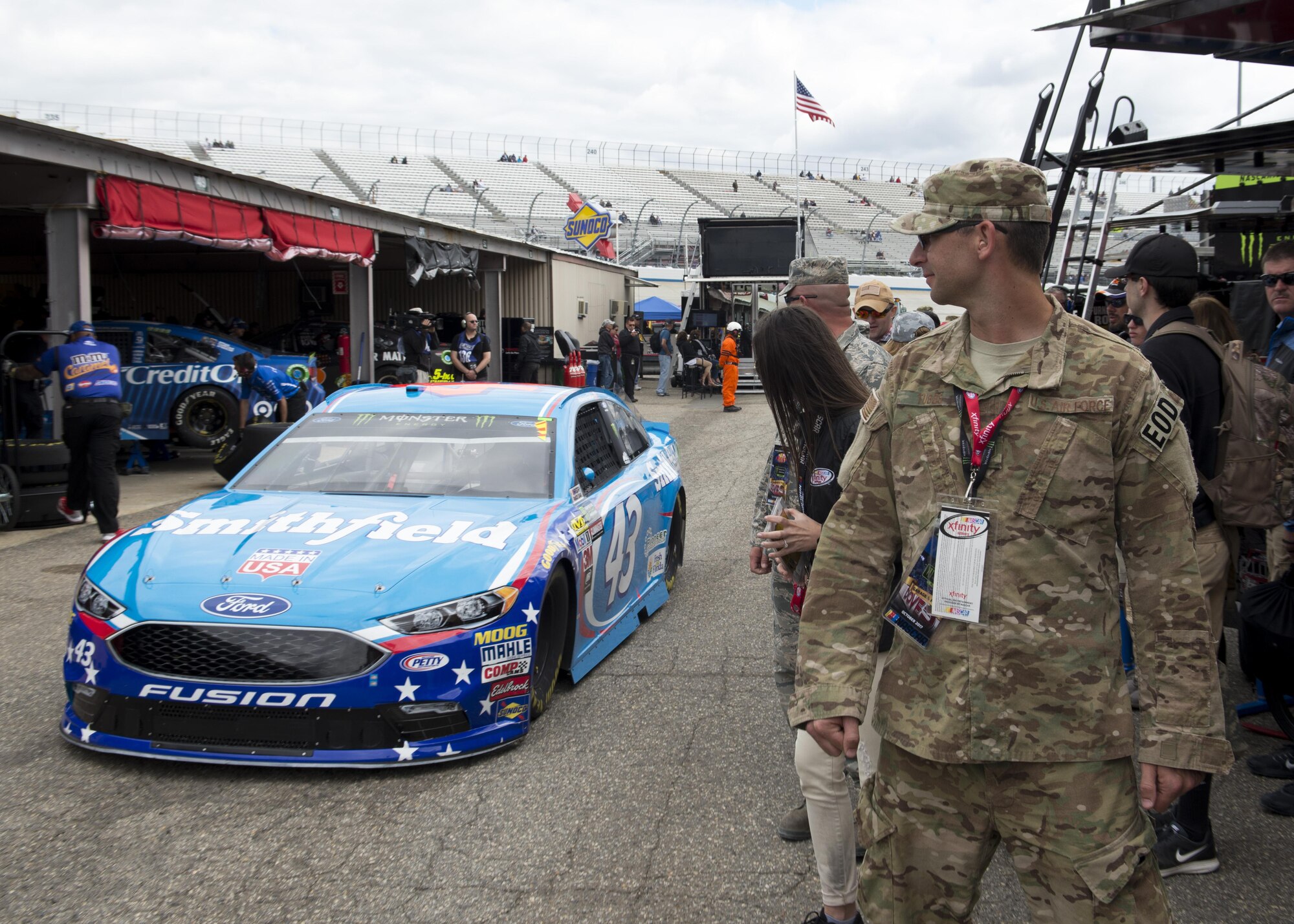 Joe Gibbs Racing hosts Airmen to the track