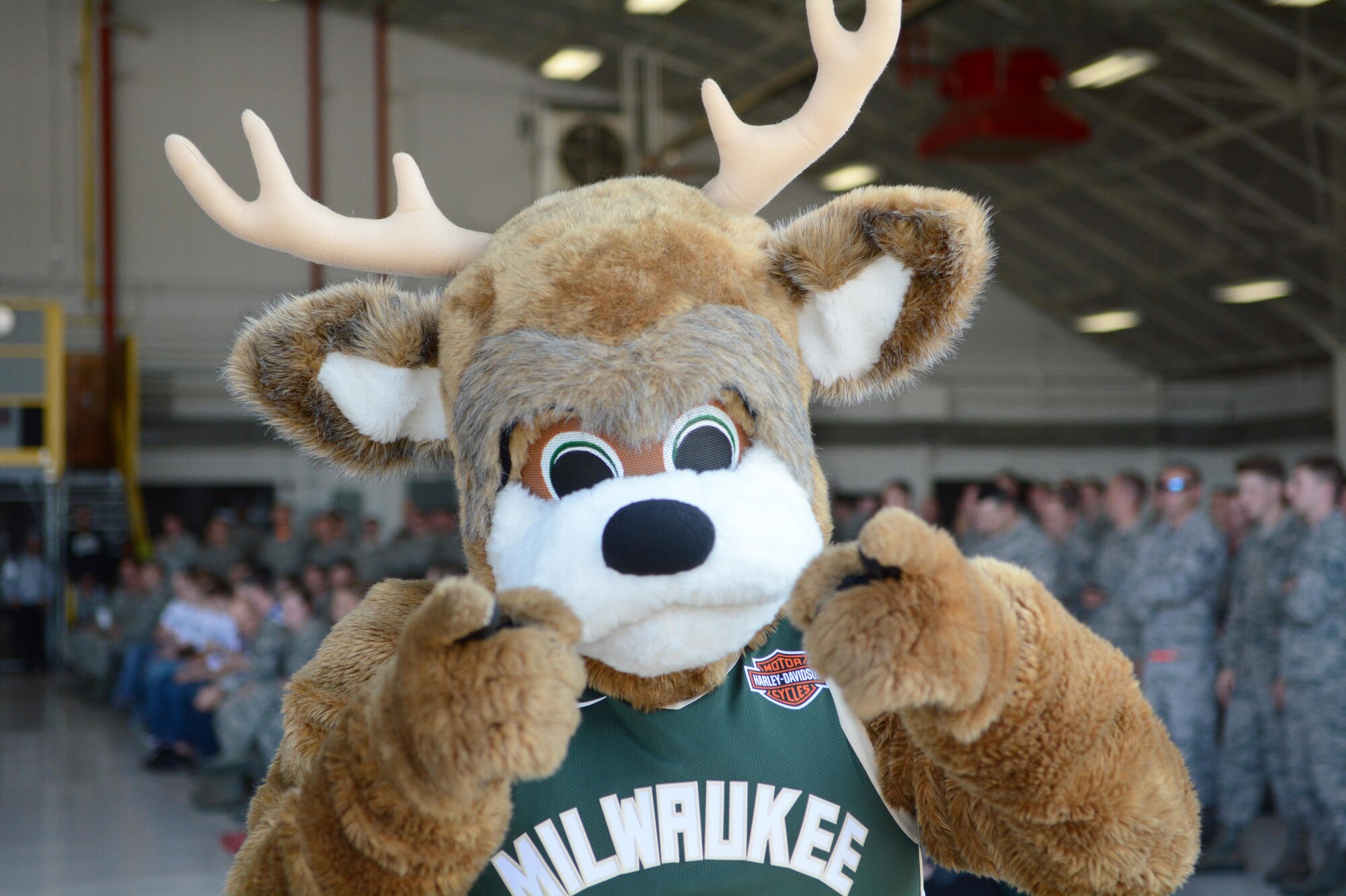Airmen of the 115th Fighter Wing and their families were able to take a break together, at the end of the regularly scheduled drill day, Sept. 9 at Truax Field, Madison, Wisconsin to enjoy a visit from Milwaukee Bucks' Rashad Vaughn and the Rim Rockers and Hoop Troop, along with the Milwaukee Bucks Dancers and Bango, the Bucks mascot. (U.S. Air National Guard photo by Staff Sgt. Kyle Russell, 115th Fighter Wing Public Affairs)
