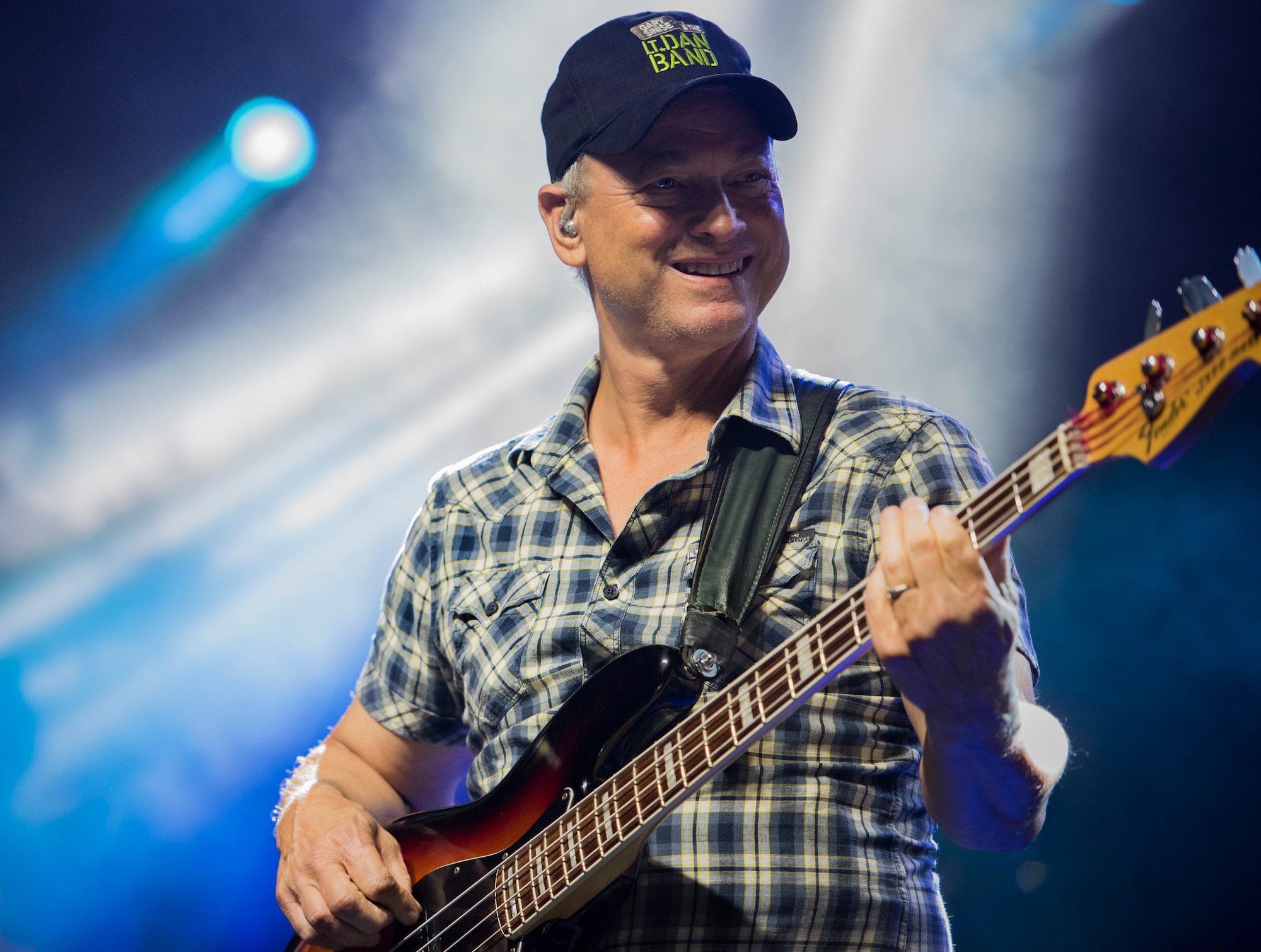Gary Sinise and the Lt. Dan Band performed a free two-hour USO concert to honor Airmen and their families.