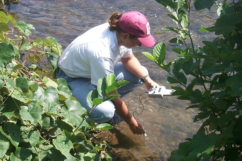 The Corps determined through sediment samples collected on August 28 and laboratory tested, that the lake water poses no risk to the public.