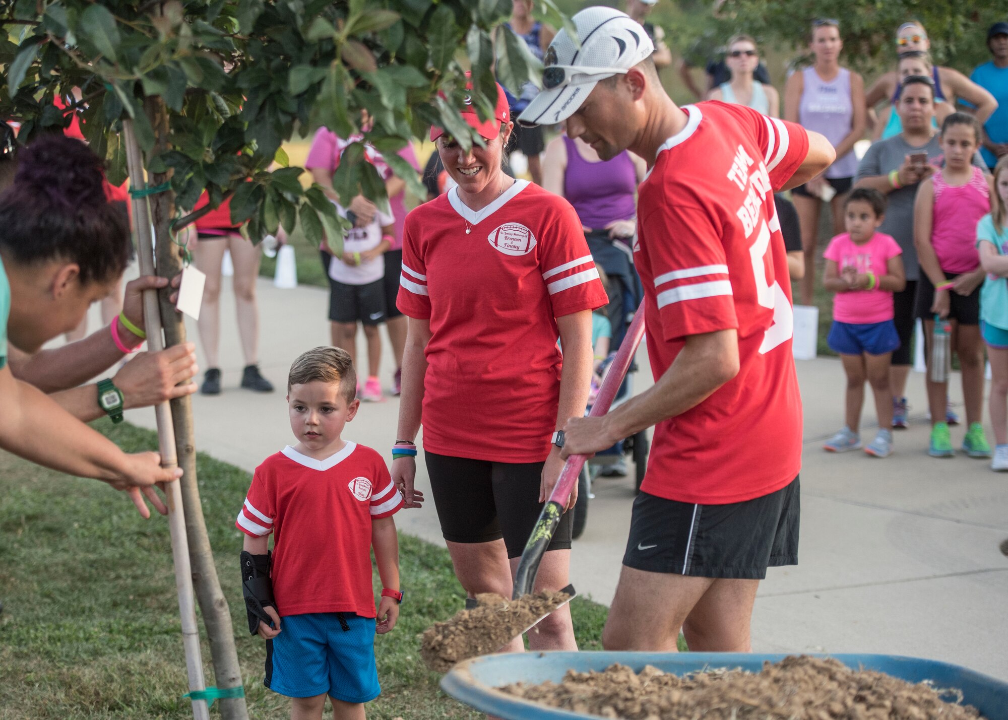The fire department and over 500 community members came to the event, where over 700 luminaries, a wreath, and two posters with pictures of the family stretched across the Rock Spring Park, O’Fallon, Ill., Sept. 23, 2017.  (U.S. Air Force photo by Tech. Sgt. Jodi Martinez)
