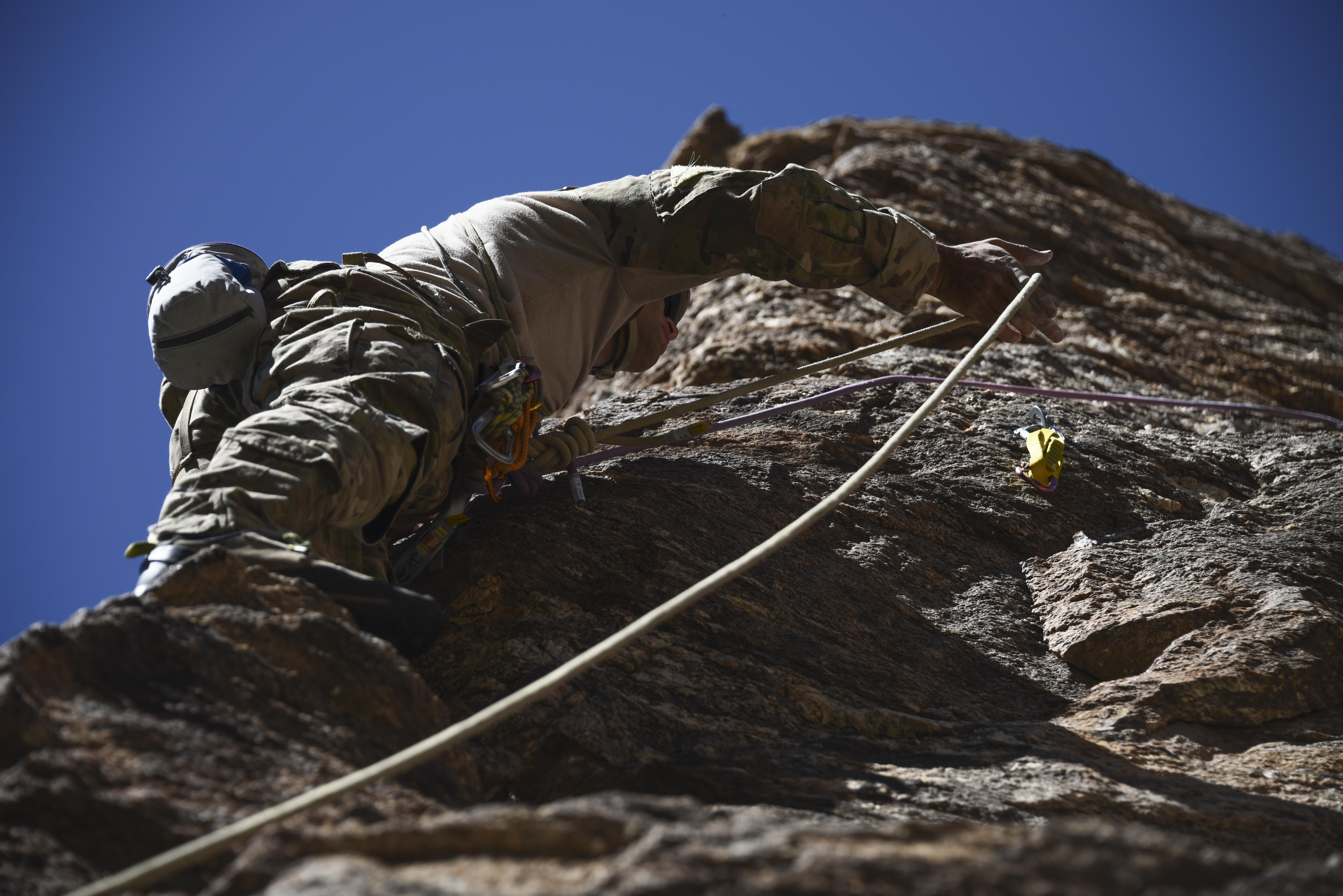 68th RQS polish their rescue skills > Davis-Monthan Air Force Base > News