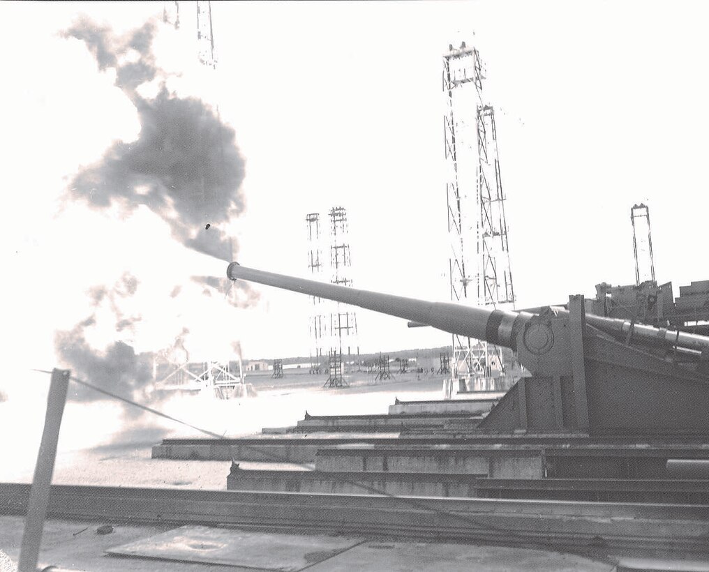 IMAGE: 16" Gun Firing
