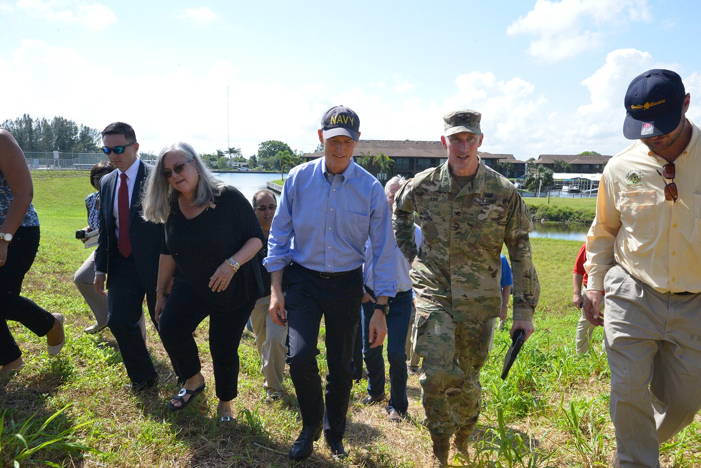 CLEWISTON, Fla. – Jacksonville District Commander, Col. Jason Kirk welcomed Florida Gov. Rick Scott to the Herbert Hoover Dike at Lake Okeechobee on Oct. 9, 2017.
