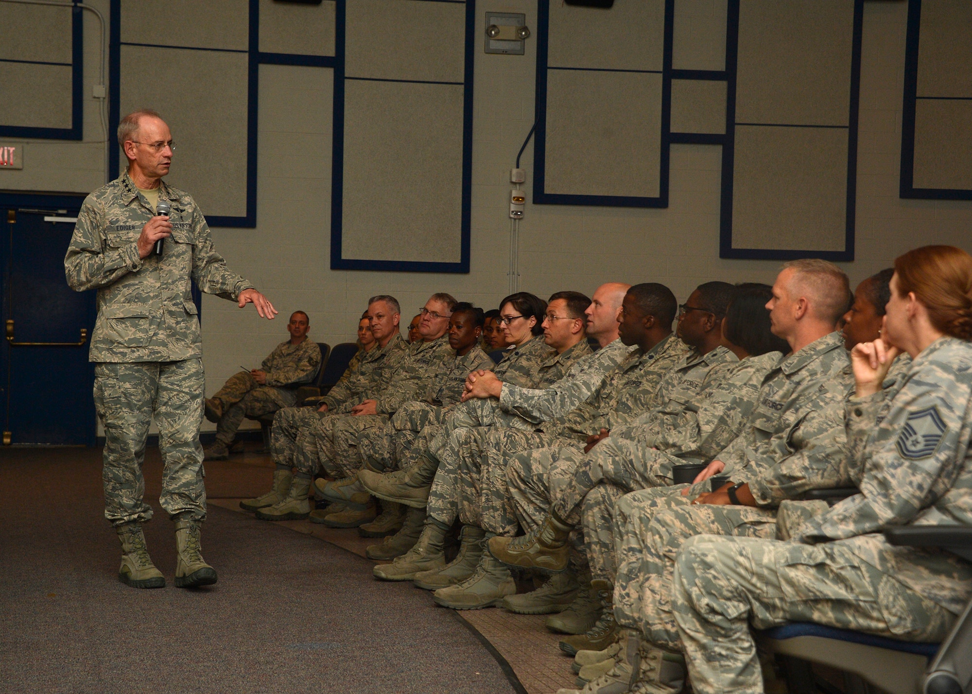 Lt. Gen. Mark Ediger, Headquarters U.S. Air Force Surgeon General, speaks with the members of the 56th Medical Group during an all call at Luke Air Force Base, Ariz., Oct. 11, 2017. Ediger visited Luke to see the new renovations to the 56th MDG and how they support the F-35A Lightning II mission. (U.S. Air Force photo by Senior Airman Devante Williams)