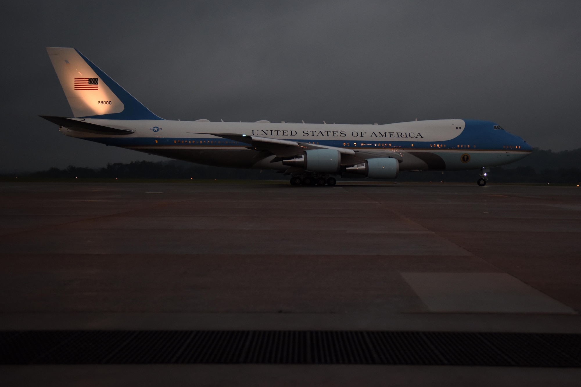 President Trump departs 193rd Special Operations Wing, Middletown, Pa