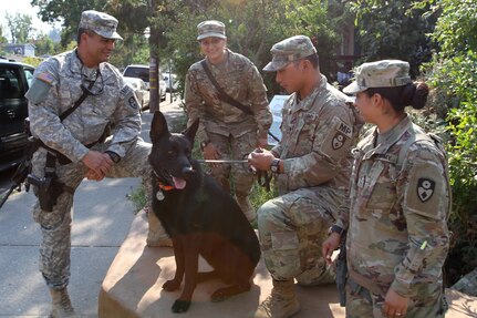 Calif. Guard at fire shelter