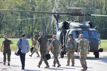 CRANE, Ind. – At the invitation of United States Senators Joe Donnelly and Todd Young, the Commandant of the Marine Corps – General Robert Neller – visited Naval Surface Warfare Center, Crane Division (NSWC Crane) on Friday to gain a more in-depth understanding of Crane’s capabilities and its current efforts in supporting the Marine Corps.