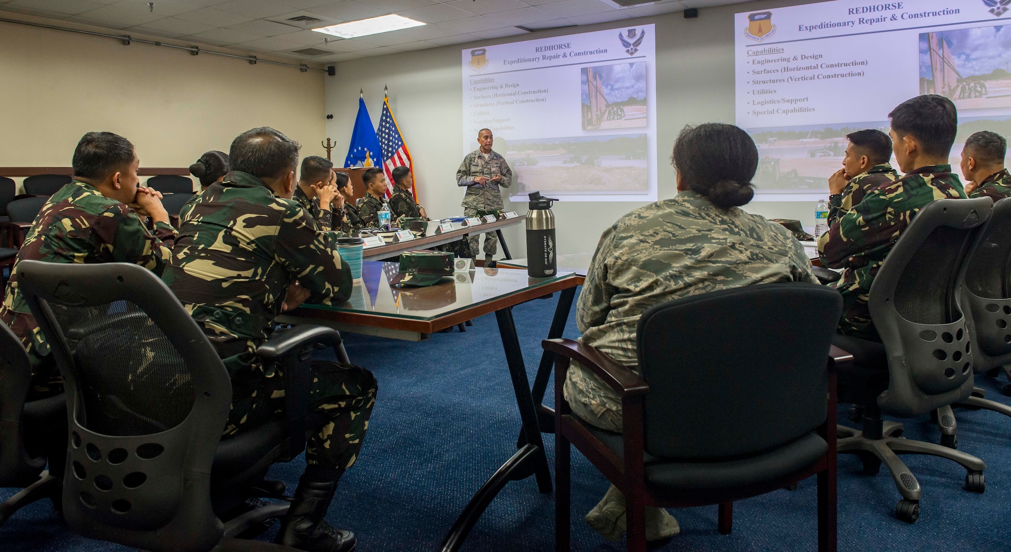 U.S., Philippine airmen join forces for Pacific Responder 17