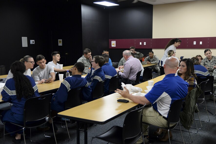 Team Dover Airmen participate in a senior NCO luncheon Oct. 13, 2017, at Eagle Lanes Bowling Alley on Dover Air Force Base, Del. Senior NCOs invited Airmen of all ranks to eat lunch with them to discuss concerns and answer questions. (U.S. Air Force photo by Staff Sgt. Aaron J. Jenne)