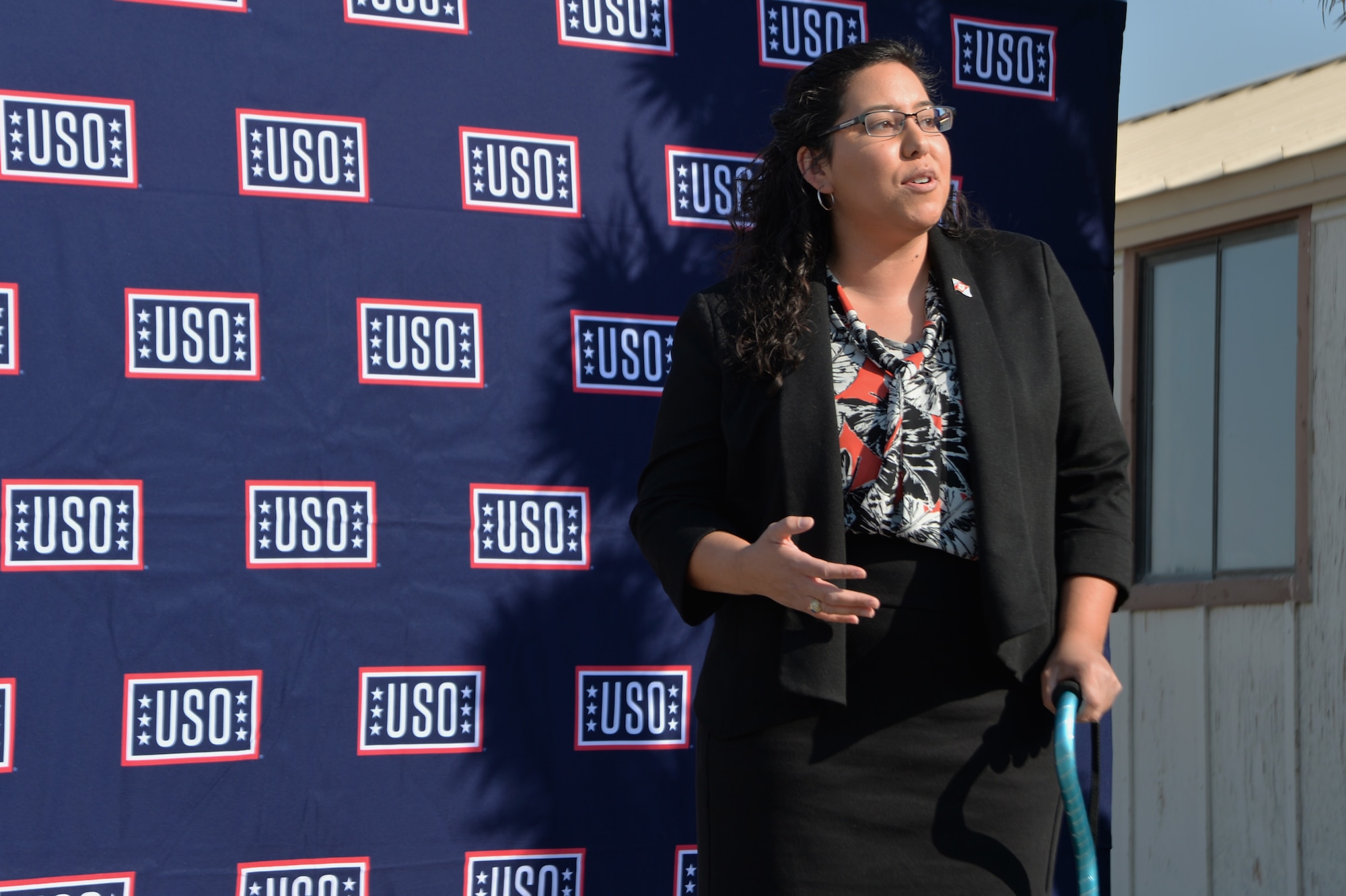 USO workers contributed to the new location in a variety of ways such as interior design, raising funds or providing supplies for the location.