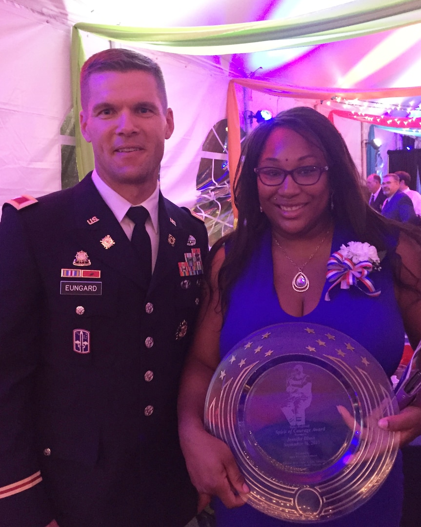 Susquehanna’s Dixon awarded 2017 Spirit of Courage Award