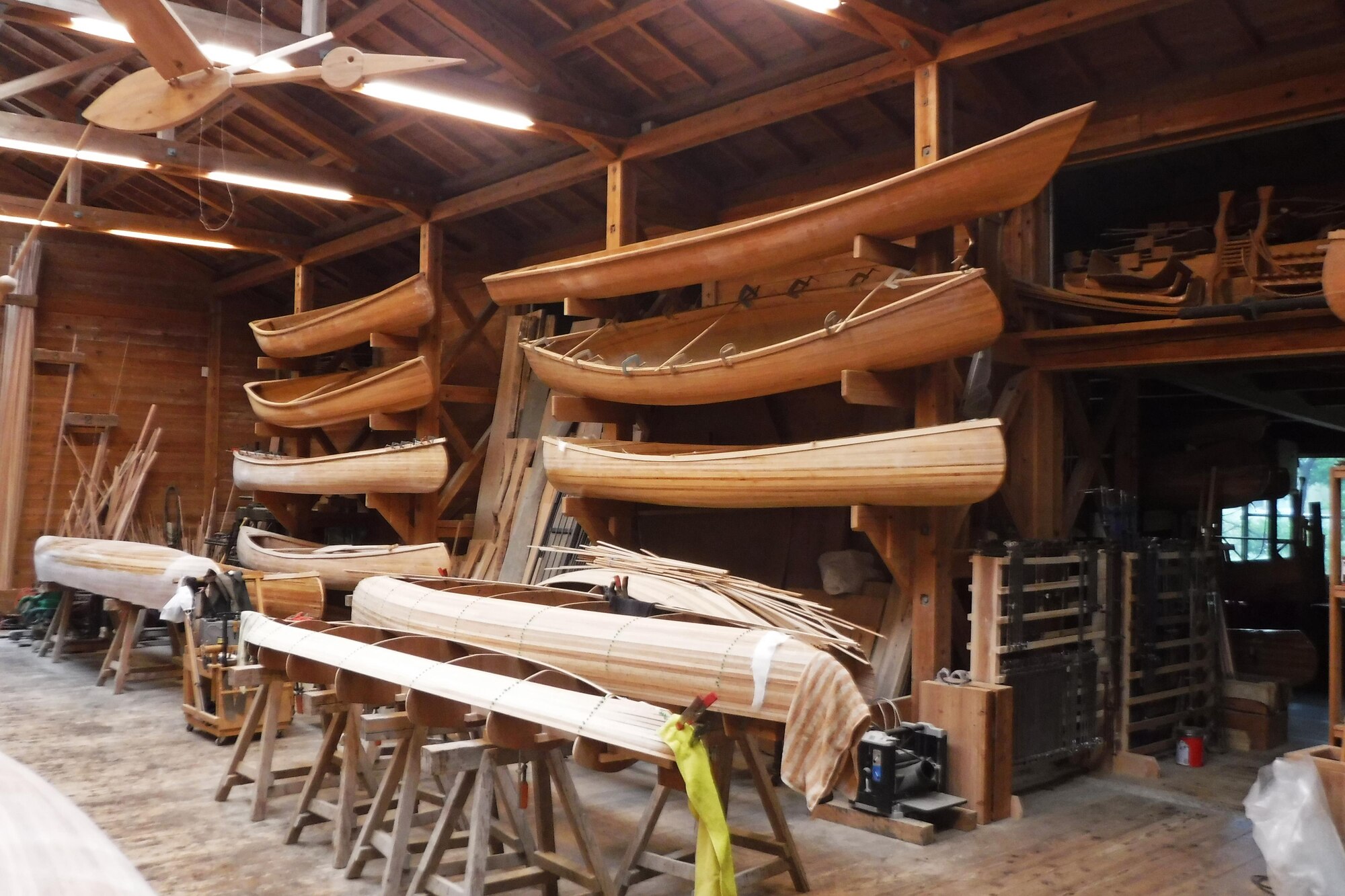 Outdoor Recreation takes Airmen canoeing