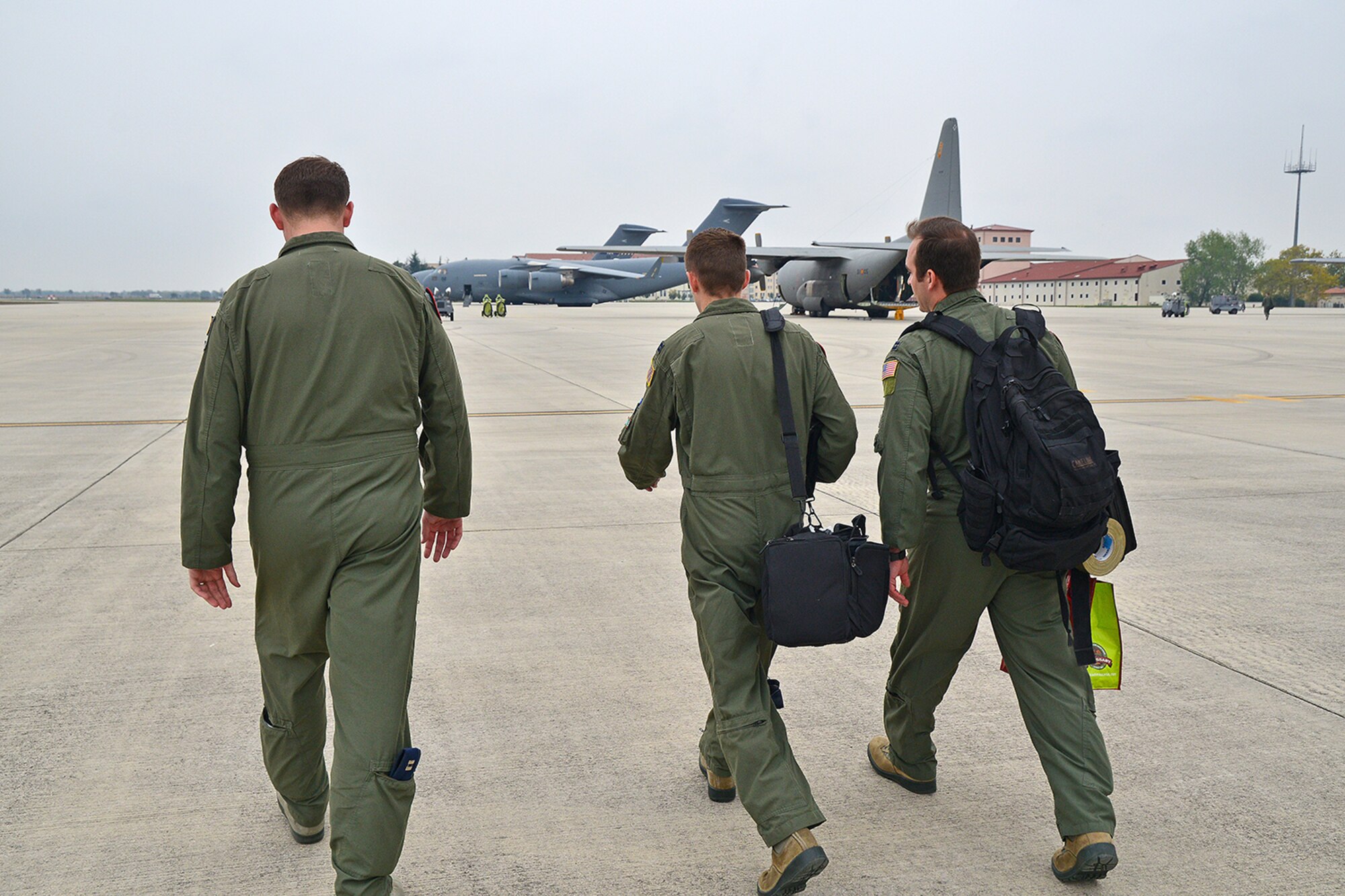 Another mission coming up. Pilots on their way to the SAC C-17's.