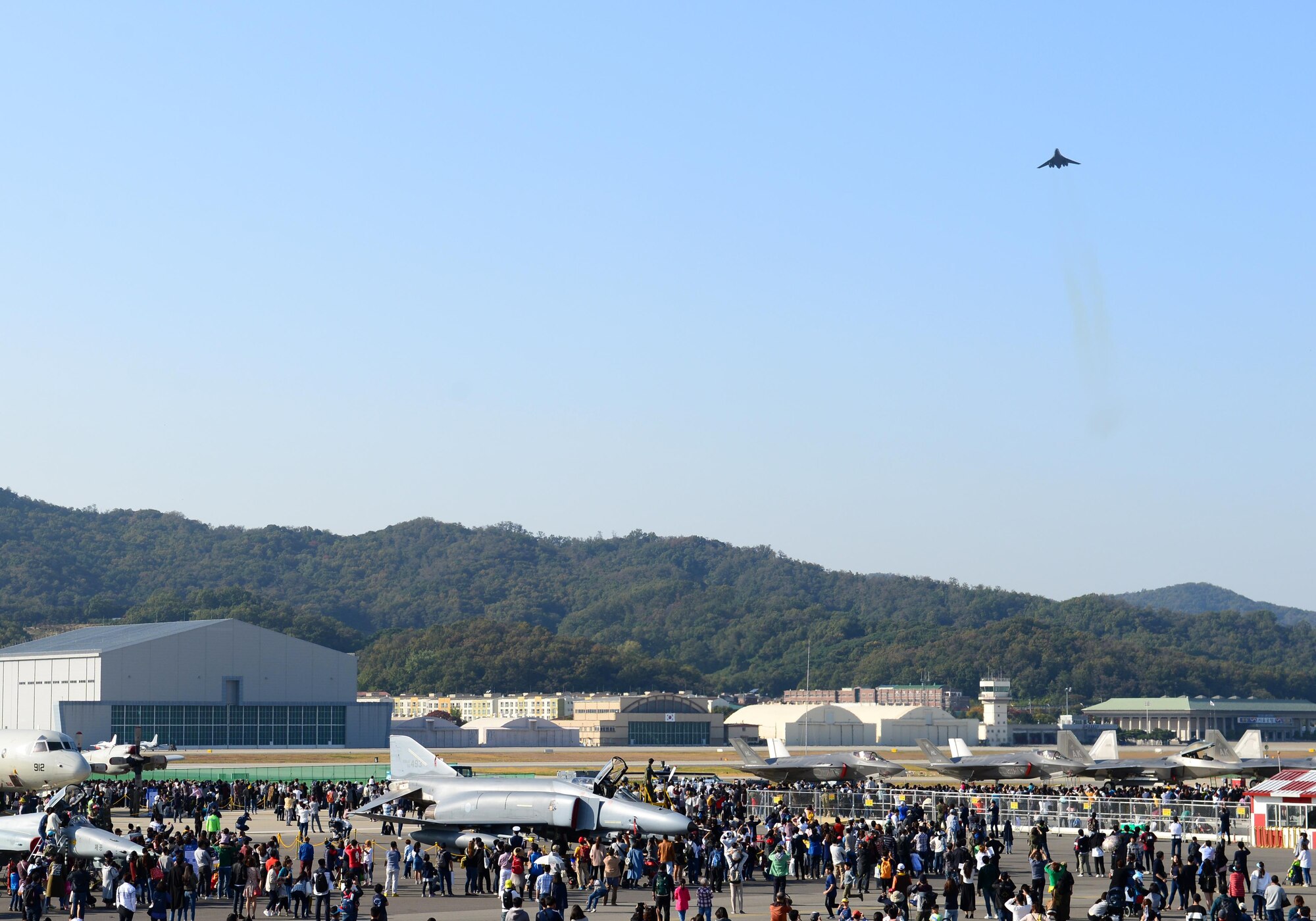 U.S. Air Force B-1s conduct flyover during Seoul ADEX