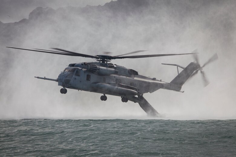 A CH-53E Super Stallion Helicopter, assigned to Marine Heavy Helicopter Squadron 463 (HMH-463), releases a Combat Rubber Reconnaissance Craft during a helocast exercise part of the Reconnaissance Team Leader Course (RTLC), Marine Corps Base Hawaii, Oct. 19, 2017. RTLC is an 8-week advanced joint-service course that takes place in three key geographical regions of operation such as classes at Camp Pendleton, California, desert patrol operations in Yuma, Arizona, and ending with jungle and amphibious exercises across Oahu, Hawaii. (U.S. Marine Corps photo by Cpl. Jesus Sepulveda Torres)