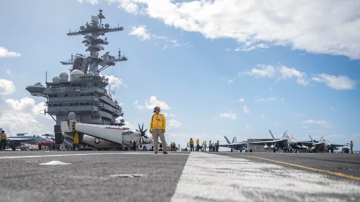 (U.S. Navy photo by Mass Communication Specialist 3rd Class Spencer Roberts/Released)