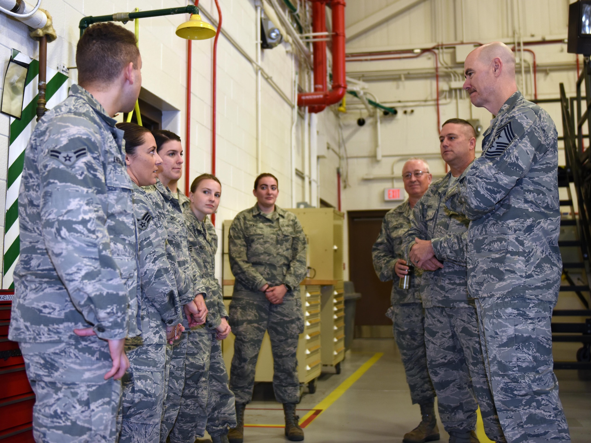 Chief Master Sgt. Ronald C. Anderson tours 193rd Special Operations Wing and meets with Airmen