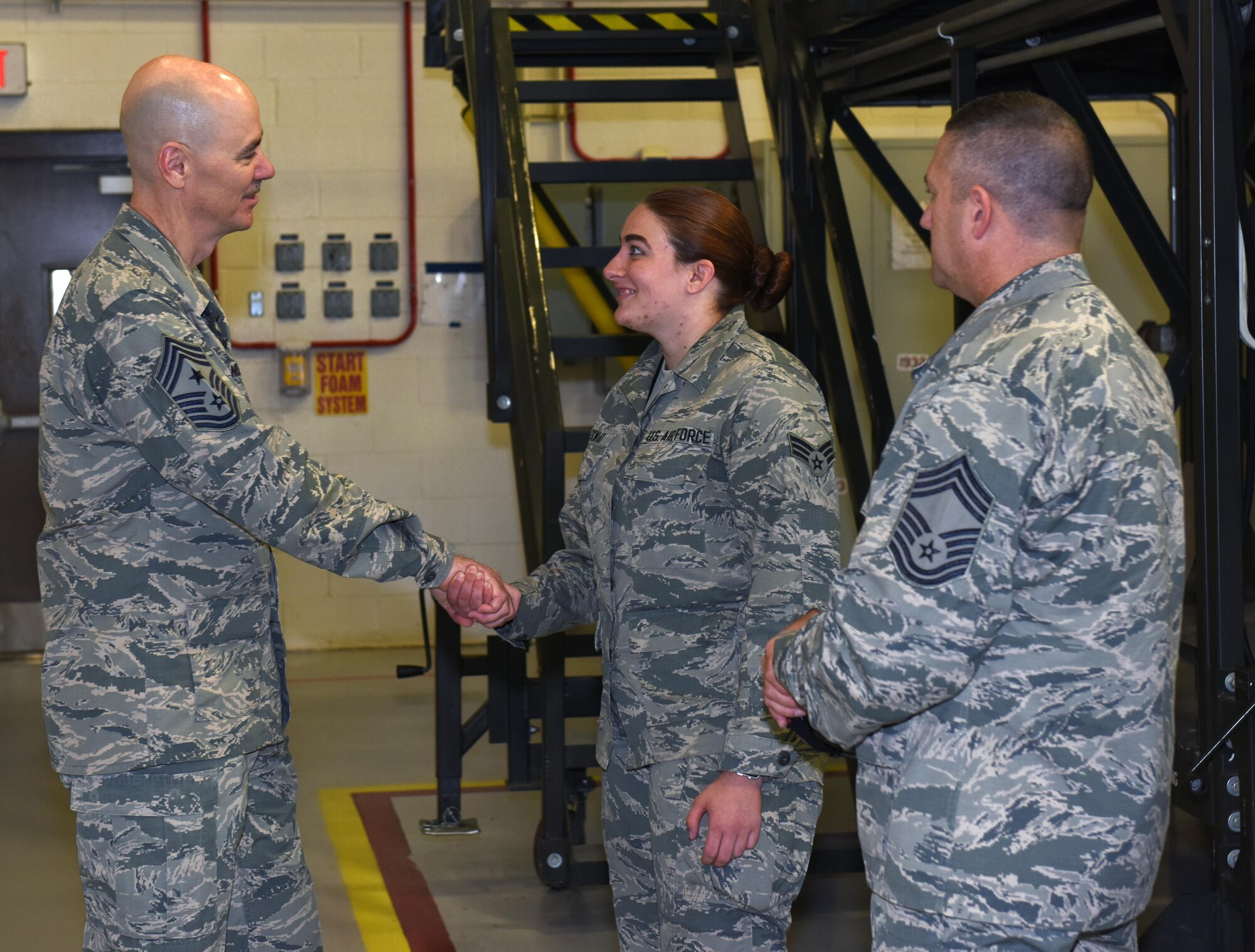 Chief Master Sgt. Ronald C. Anderson tours 193rd Special Operations Wing and meets with Airmen