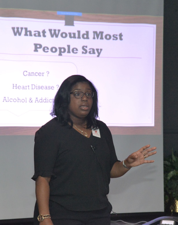 Wanda Gilbert, Employee Assistance Program coordinator with Redstone Arsenal, leads a prevention and awareness class on alcoholism and substance addiction Oct. 24, 2017, for employees of the U.S. Army Engineering and Support Center in Huntsville, Alabama. Gilbert’s training also included a class on suicide awareness and prevention.