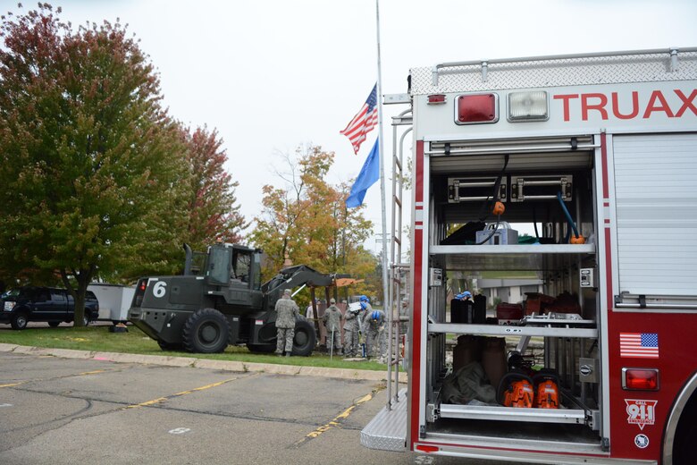 A monument dedicated to the farm youth of Wisconsin who have served their country in the defense of freedom, found a new resting place with help from the Airmen of the 115th Fighter Wing Civil Engineering Squadron and Urban Search and Rescue team based out of Truax Field, Madison, Wisconsin. The 18 Airmen invested approximately 60-75 hours into the movement Oct. 14, with many more hours invested behind the scenes with planning and coordination between the 115th FW’s CES, Fire and Emergency Services Flight, and USAR team along with the Wisconsin Department of Agriculture, Trade and Consumer Protection, and Wisconsin Department of Administration – Bureau of Real Estate Management.