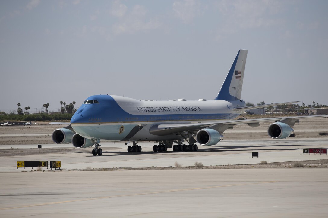 Air Force One taxied on to the Marine Corps Air Station (MCAS) Yuma, Ariz., flightline Aug. 22, 2017. President Trump visited MCAS Yuma to interact with Marines, Sailors and their families on station. (U.S. Marine Corps photo by Lance Cpl. Joel Soriano)