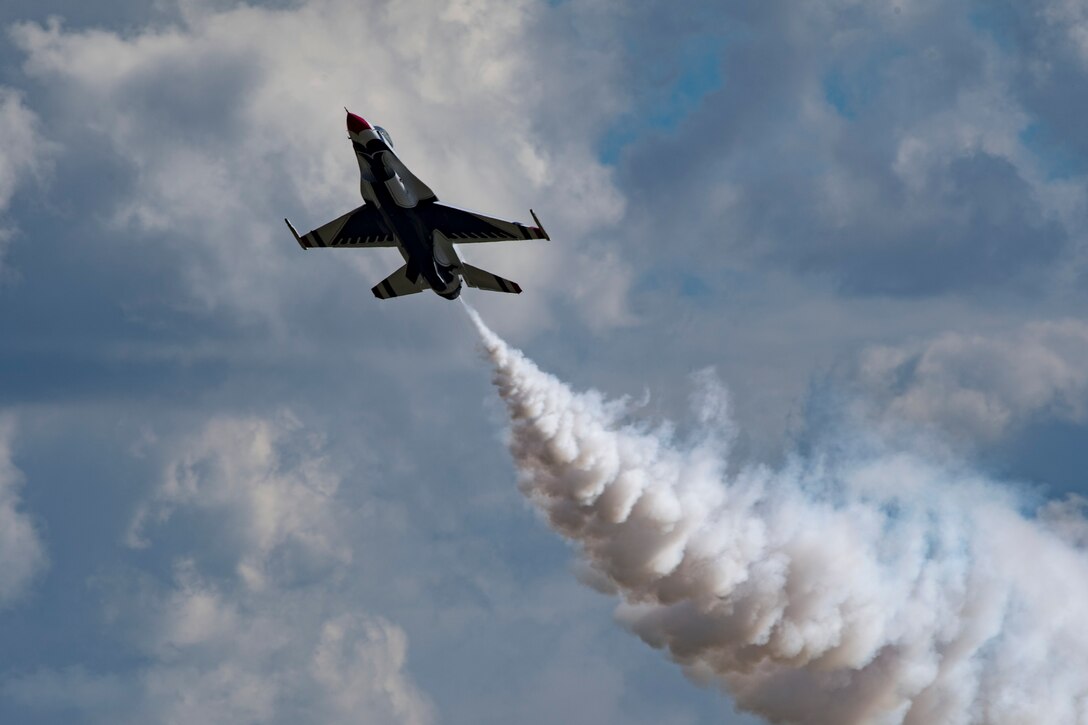 A U.S. Air Force Thunderbird Flight Demonstration Team member soars above Moody Air Force Base during the Thunder Over South Georgia Air Show, Oct. 28, 2017. The Thunderbirds, based out of Nellis Air Force Base, Nev., are the Air Force’s premier aerial demonstration team, performing at air shows and special events worldwide. (U.S. Air Force photo by Senior Airman Daniel Snider)