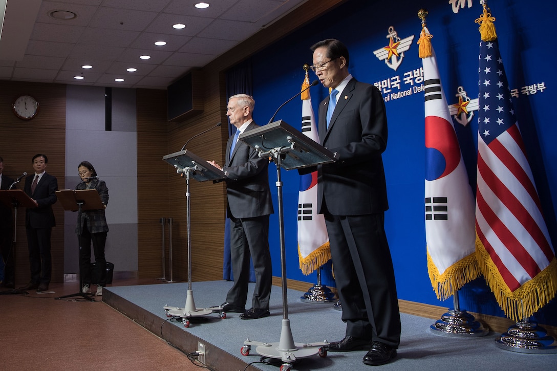 U.S. and South Korean defense leaders hold a news conference.