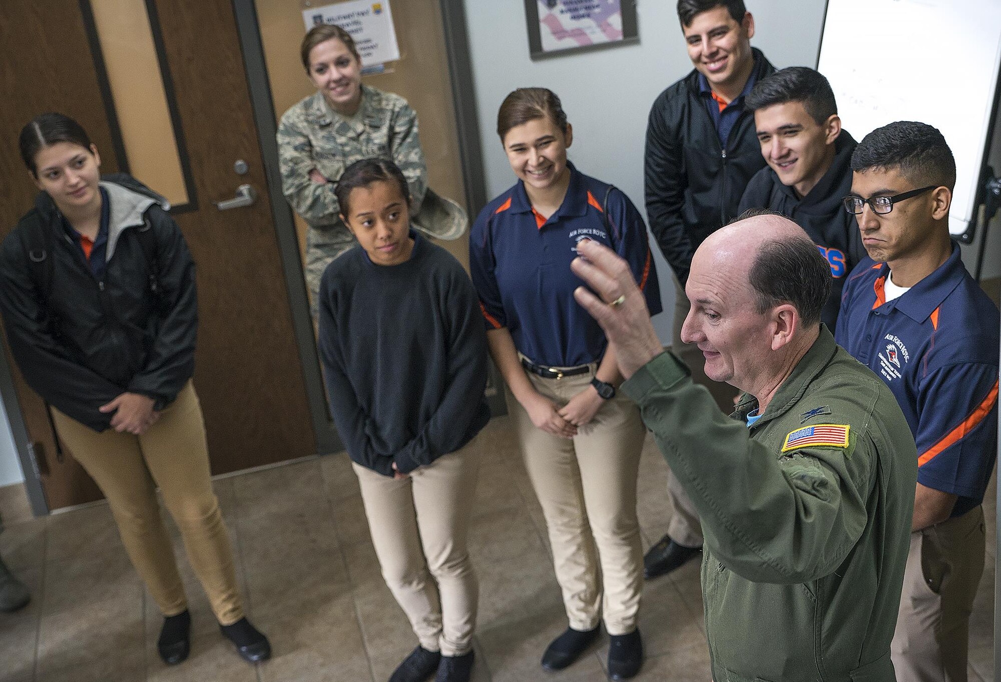 Col. Thomas Smith, 433rd Airlift Wing commander, takes questions from University of Texas at San Antonio Reserve Officers' Training Corps cadets October 27, 2017 at Joint Base San Antonio-Lackland, Texas.