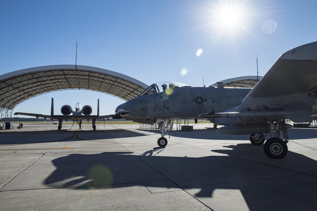 Lt. Col. Edward Balzer, 75th Fighter Squadron assistant director of operations, taxis on the flightline in an A-10C Thunderbolt II, Oct. 31, 2017, at Moody Air Force Base, Ga. Pilots, traveled to Eglin AFB, Fla., to participate in exercise COMBAT HAMMER. The exercise evaluates the effectiveness, maintainability, suitability and accuracy of precision guided munitions and high technology air to ground munitions from tactical deliveries against realistic targets with realistic enemy defenses. Moody’s team will be assessed and trained on how accurately and quickly a munition is built, loaded onto the aircraft and dropped from the aircraft onto a target. (U.S. Air Force photo by Senior Airman Janiqua P. Robinson)