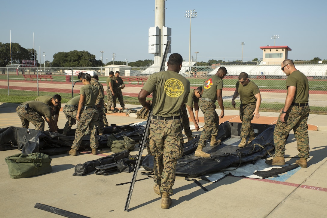 4th Reconnaissance Marines support rescue efforts in wake of Hurricane Harvey