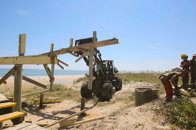 8th Engineer Support Battalion destroys vacant beach houses at Onslow Beach, Camp Lejeune, N.C., Aug. 30.