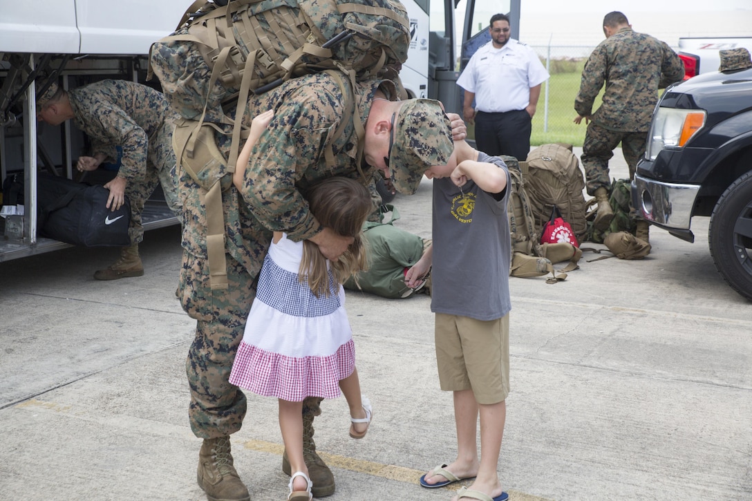 Charlie Company, 4th Assault Amphibian Battalion, welcomed home by family and friends following Hurricane Harvey relief operations