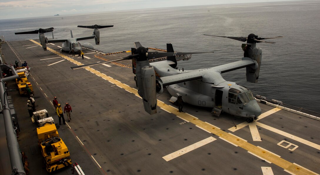 Marine Corps MV-22B Osprey aircraft with Marine Medium Tiltrotor Squadron (VMM) 162 (Reinforced), 26th Marine Expeditionary Unit (MEU), arrive on the amphibious assault ship USS Kearsarge (LHD 3) in the Atlantic Ocean Sept. 3, 2017. Approximately 690 Marines from the 26th MEU embarked aboard the amphibious assault ship as part of prudent measures in anticipation of future tasking to support hurricane relief efforts. (U.S. Marine Corps photo by Cpl. Juan A. Soto-Delgado)