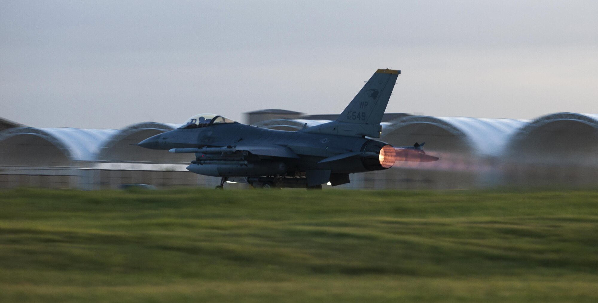 A U.S. Air Force F-16 Fighting Falcon takes off from the runway at Kunsan Air Base, Republic of Korea, Aug. 23, 2017. Airmen assigned to the 8th Fighter Wing participated in Beverly Pack 17-3, a five-day, regularly-scheduled operational readiness exercise, which tested the base’s ability to respond to various scenarios in a contingency environment. (U.S. Air Force photo by Staff Sgt. Victoria H. Taylor/Released)
