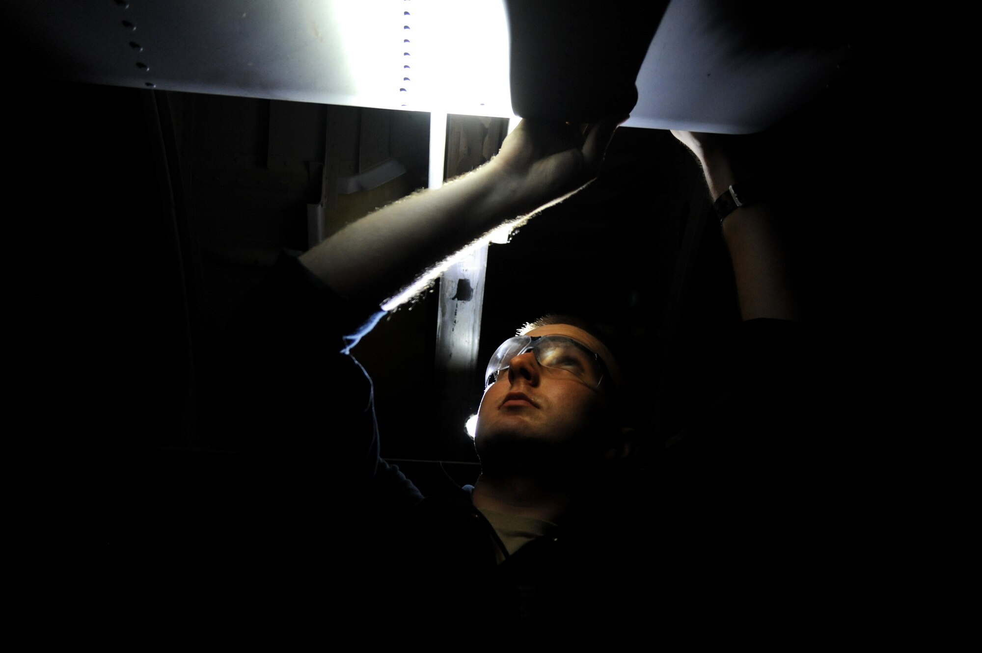 Senior Airmen Joseph Hickman, 19th Maintenance Squadron Reclamation and Repair section journeyman, conducts repairs to a C-130J Aug. 30, 2017, at Little Rock Air Force Base, Ark. Airmen respond quickly to repair major components of an aircraft allowing aircrews to return to the fight. (U.S. Air Force photo by Airman 1st Class Grace Nichols)