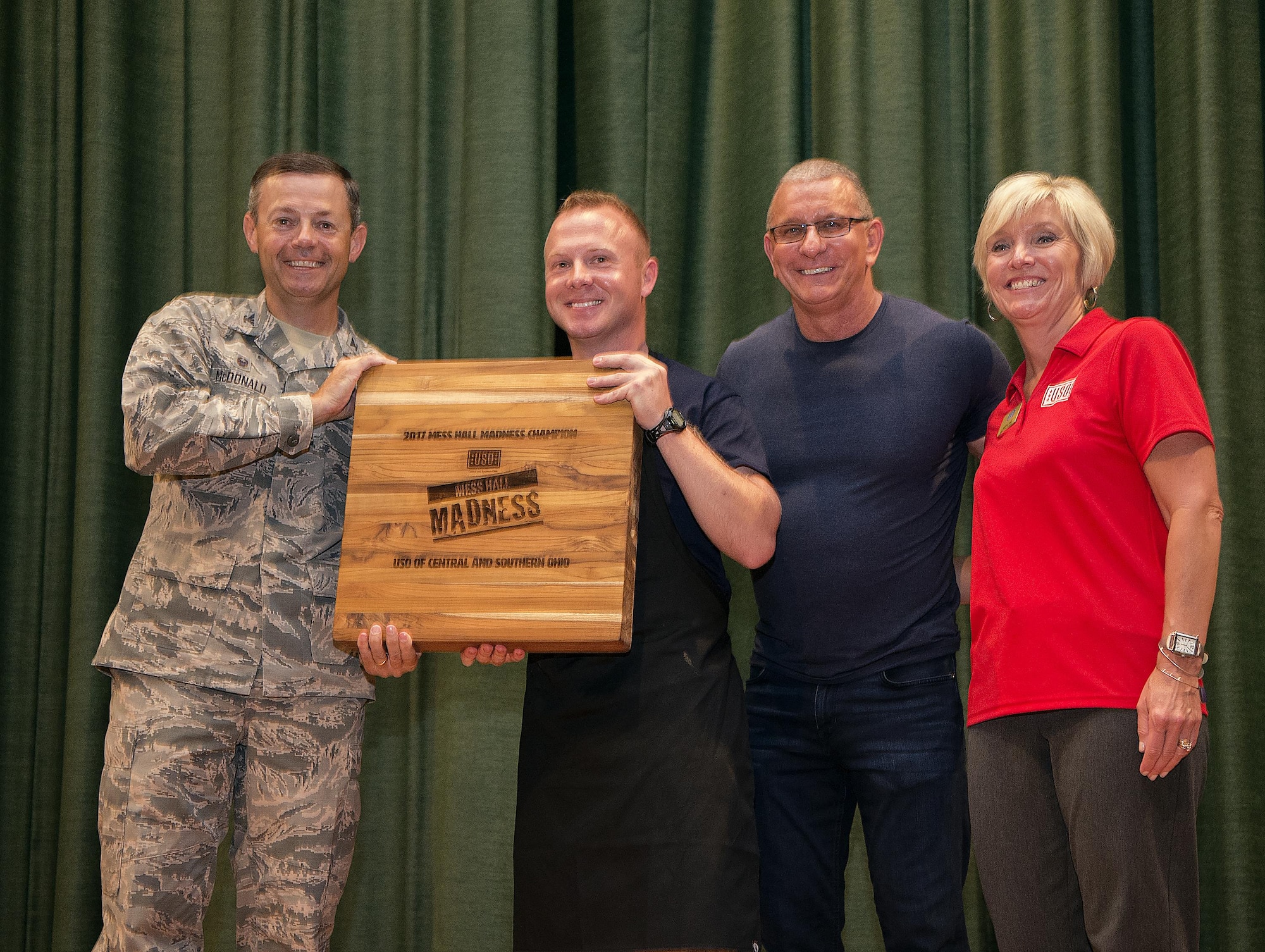 Chef Robert Irvine visits Wright-Patt