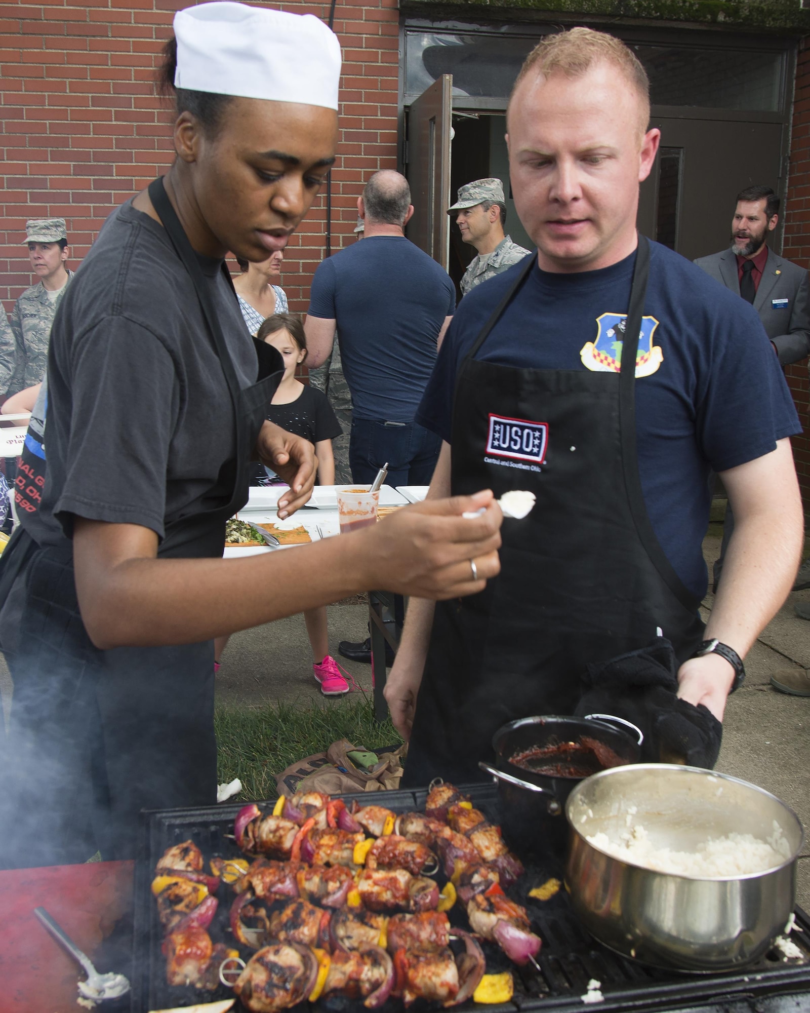 Chef Robert Irvine visits Wright-Patt