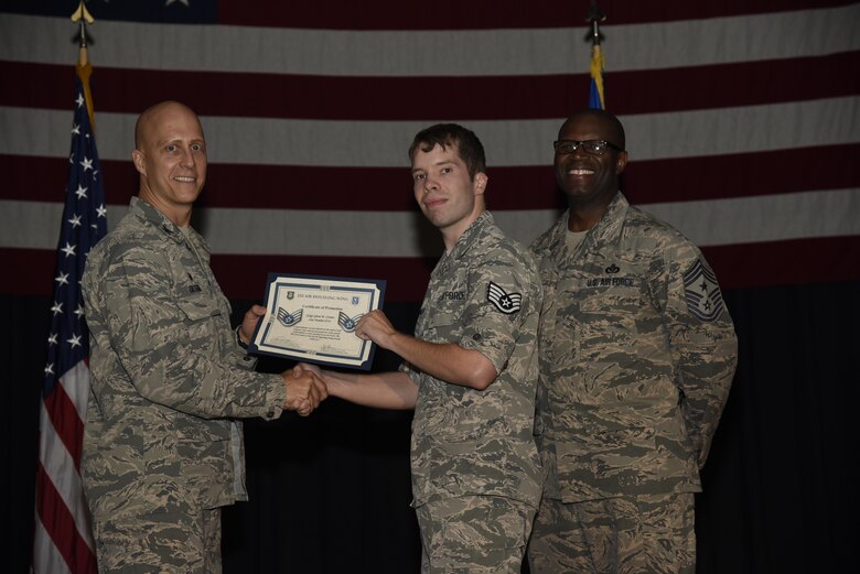 Airman receives certificate