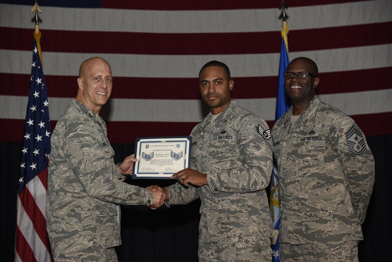 Airman receives certificate