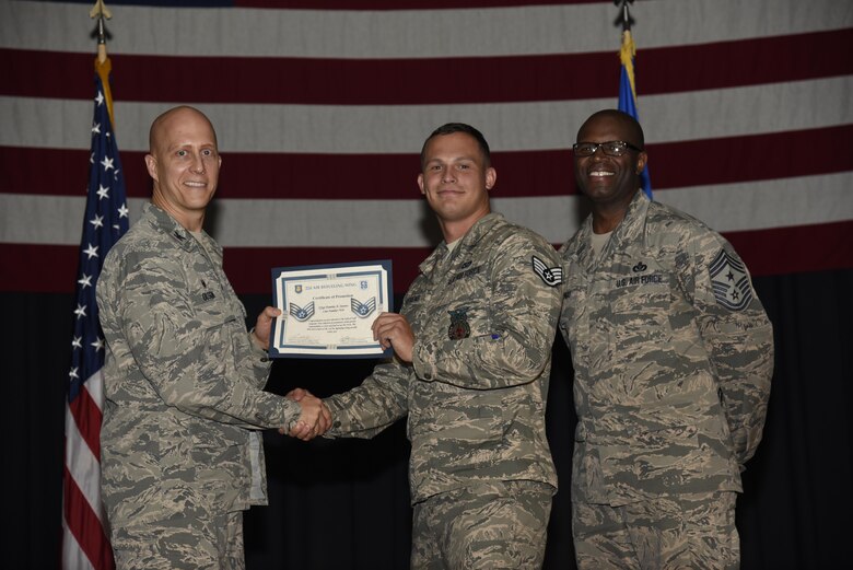 Airman receives certificate