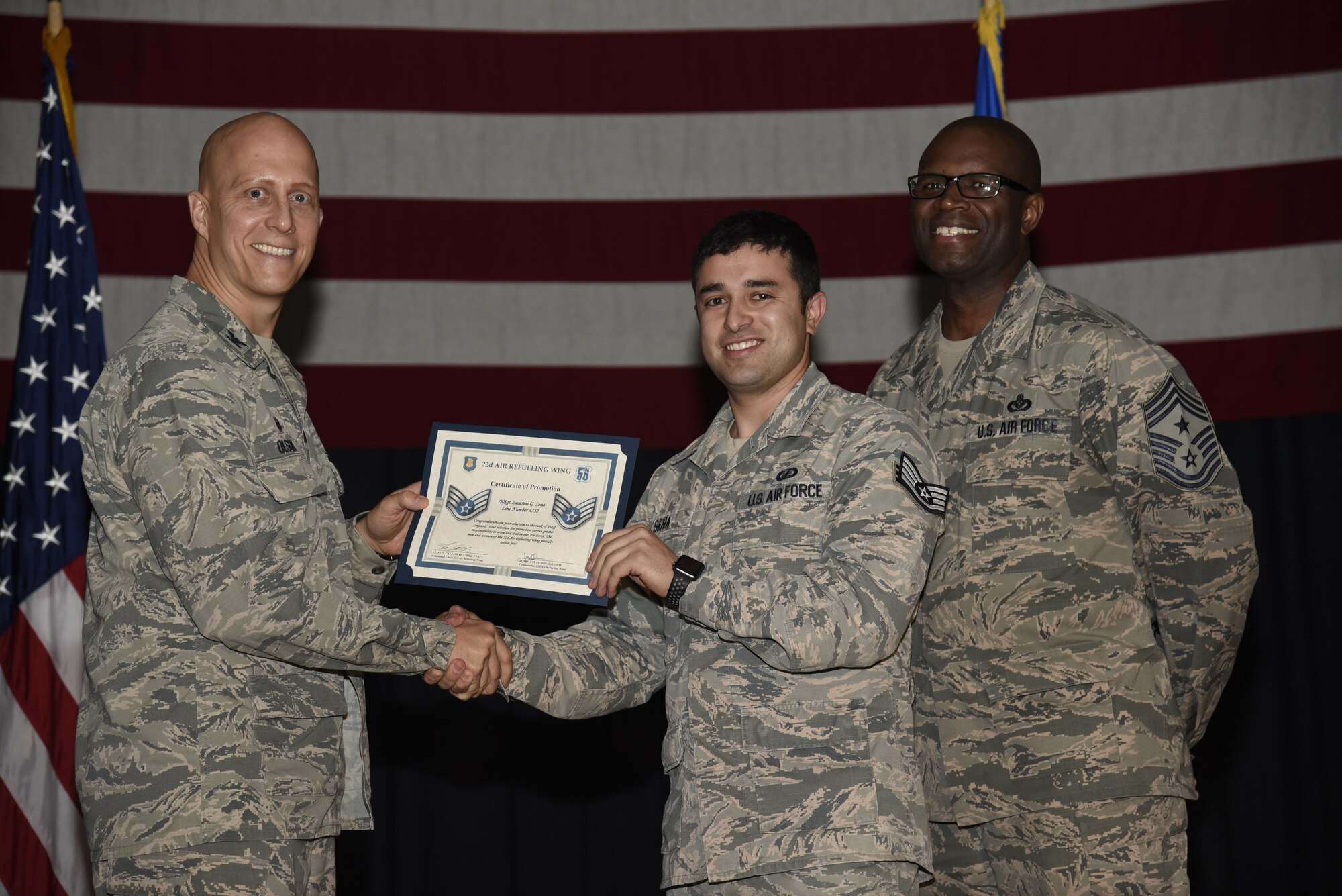 Airman receives certificate