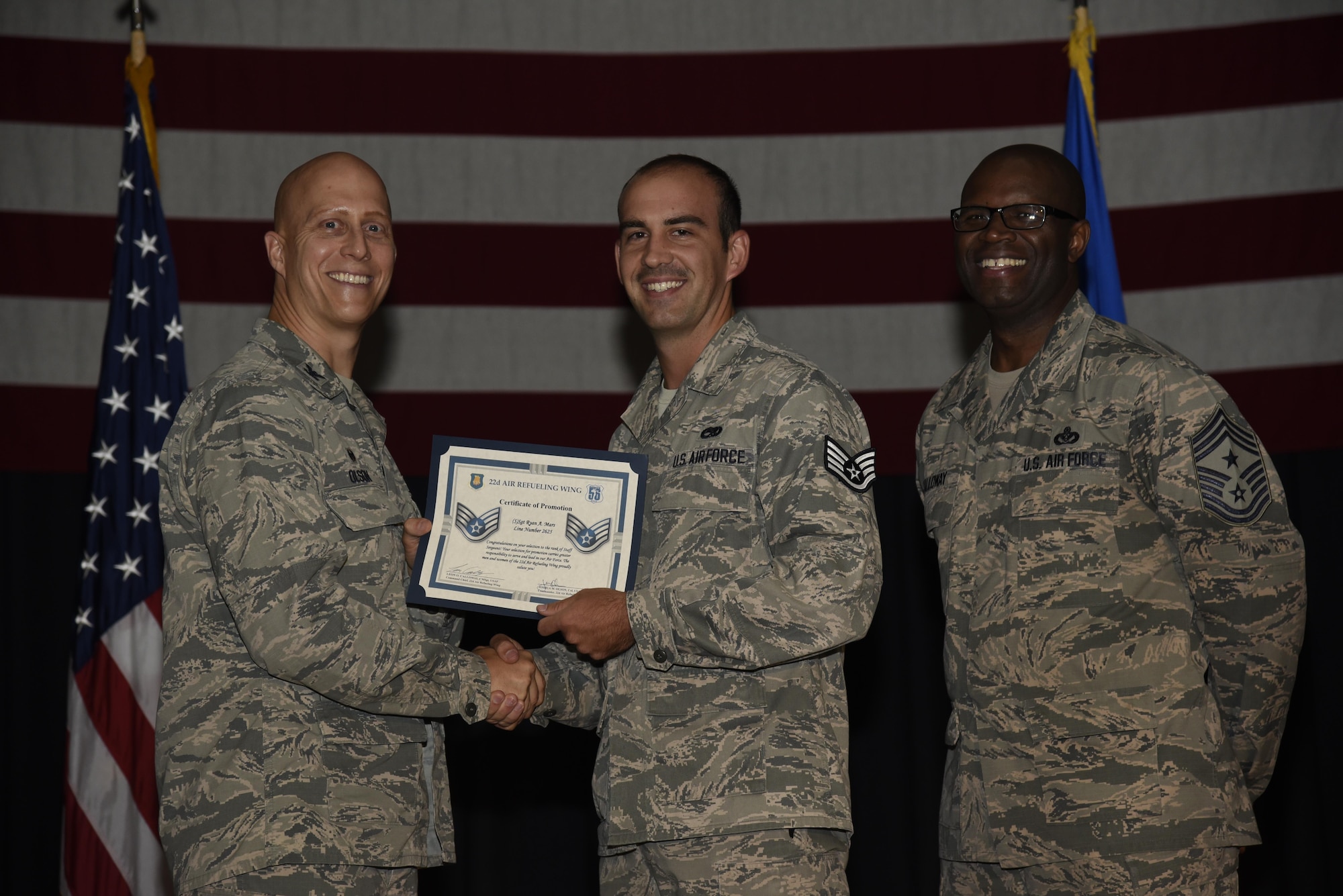 Airman receives certificate