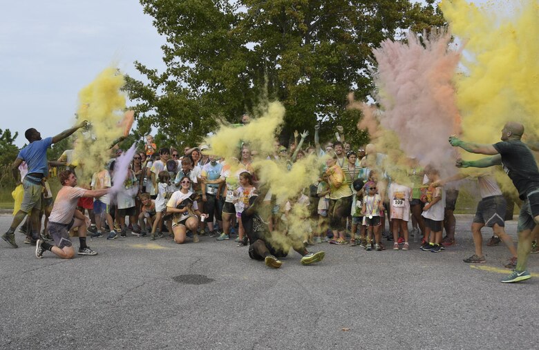 – In a multi-tiered effort to raise esprit de corps, community outreach, and raise money for the 2017 Tyndall Air Force Ball, Tyndall hosted its second annual 5K color run/walk Aug. 26, 2017.
The event allowed approximately 100 participants from Tyndall and the surrounding area to enjoy a fun run with their friends and family.