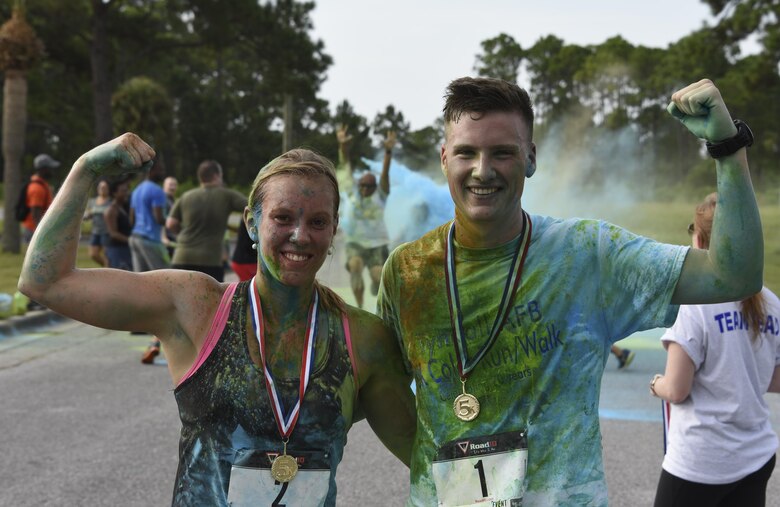 – In a multi-tiered effort to raise esprit de corps, community outreach, and raise money for the 2017 Tyndall Air Force Ball, Tyndall hosted its second annual 5K color run/walk Aug. 26, 2017.
The event allowed approximately 100 participants from Tyndall and the surrounding area to enjoy a fun run with their friends and family.