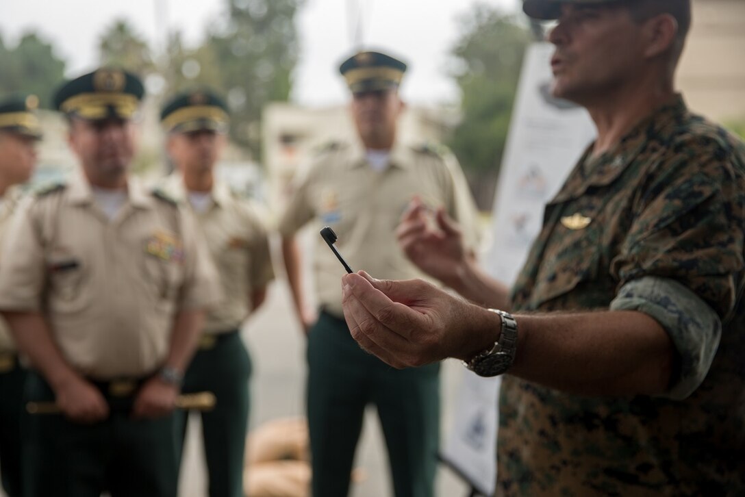 Columbian War College General Staff Course Visit